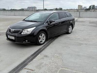 Używany Toyota Avensis 132 KM (97 kW) 2010