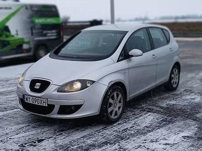 Szary Używany 2004 Seat Altea Minivan | 5900 zł (Dobra cena)