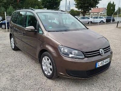 używany VW Touran 1.4 TSI 140 KM. 7 Miejsc. Pewny Przebieg. Ładny Kolor.