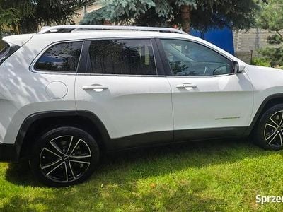 Biały Używany 2015 Jeep Cherokee SUV | 69 900 zł (Drogi)