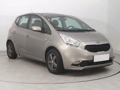 Beżowy Używany 2015 Kia Venga Hatchback | 30 999 zł (Uczciwa cena)