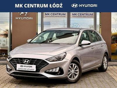 Srebrny (metalik) Używany 2022 Hyundai i30 Classic Hatchback | 64 900 zł (Uczciwa cena)