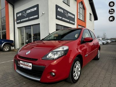 używany Renault Clio 1.1dm 75KM 2009r. 170 000km