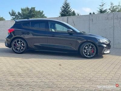 Używany Ford Focus ST 150 KM (110 kW) 2020 Czarny Hatchback