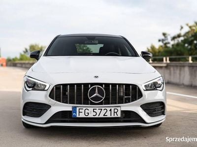 Biały Używany 2021 Mercedes CLA250 AMG Sedan/Limuzyna | 152 000 zł
