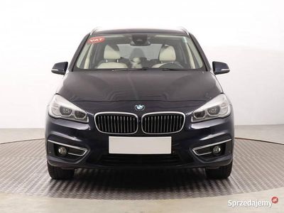 Czarny Używany 2015 BMW 218 Gran Tourer Minivan | 45 999 zł