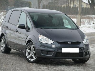Używany Ford S-MAX S 140 KM (102 kW) 2009 Szary (metalik, perła) Minivan