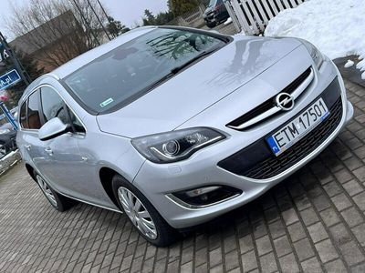używany Opel Astra 2dm 165KM 2014r. 239 000km