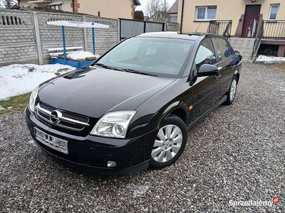 Używany Opel Vectra 2003 Czarny Sedan/Limuzyna
