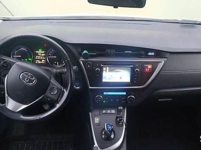 Toyota Auris Hybrid