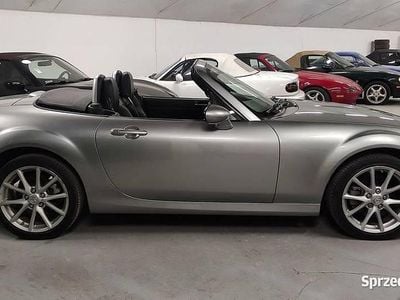 Srebrny Używany 2011 Mazda MX5 Kabriolet | 53 900 zł
