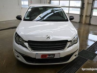 Biały Używany 2015 Peugeot 308 Hatchback | 12 345 zł