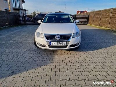 Używany VW Passat R 2006 Biały Sedan/Limuzyna