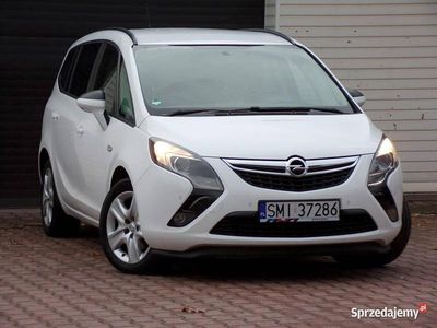 Biały Używany 2013 Opel Zafira Minivan | 25 990 zł (Uczciwa cena)