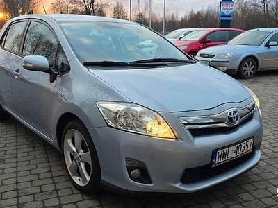 Niebieski Używany 2011 Toyota Auris Hybrid Executive Hatchback | 29 900 zł