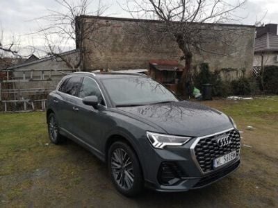 Szary Używany 2022 Audi Q3 SUV | 128 000 zł (Dość drogi)