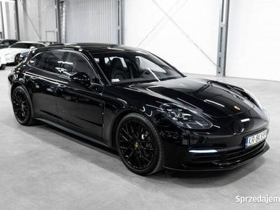 Porsche Panamera 4