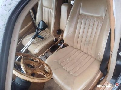 Używany 1988 Mercedes E260 Sedan/Limuzyna | 14 500 zł