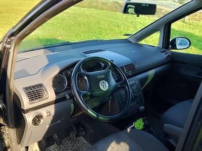Używany 2005 VW Sharan Minivan | 8500 zł (Uczciwa cena)