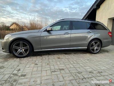 używany Mercedes 250 e-classe w 212 CDISuper stan sprowadzony