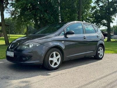 Używany Seat Altea 102 KM (75 kW) 2006 Szary Minivan