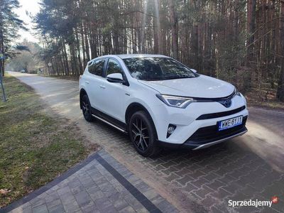 używany Toyota RAV4 Hybrid 