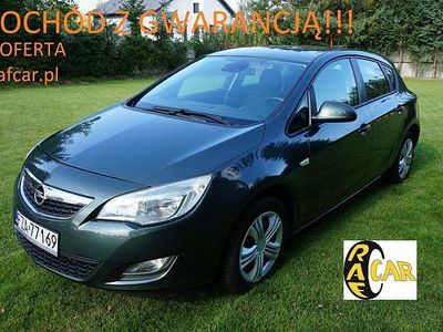 Zielony Używany 2010 Opel Astra Hatchback | 15 999 zł (Uczciwa cena)