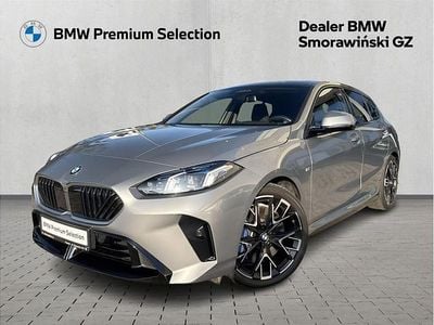 Szary skyscraper metalizowany Używany 2024 BMW 120 Shadowline Hatchback | 164 900 zł (Super Cena)