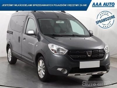 Używany Dacia Dokker 2017 Szary Minivan