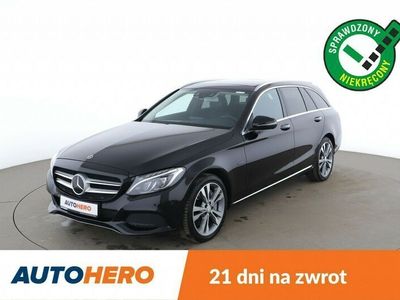 używany Mercedes C350e full LED, skóra, panorama, navi, el. regulowane i ogrzewane f