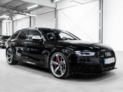 używany Audi RS4 4.2dm 450KM 2015r. 98 000km
