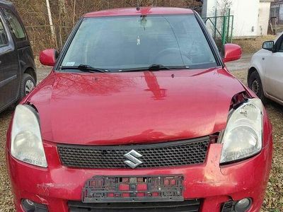 Czerwony Używany 2007 Suzuki Swift Hatchback | 3200 zł