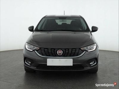 Szary Używany 2016 Fiat Tipo Hatchback | 29 999 zł (Uczciwa cena)
