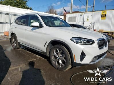 Biały (metalik) Używany 2022 BMW X3 SUV | 99 800 zł