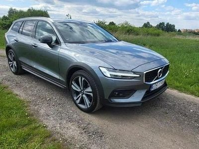 Volvo V60 CC