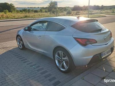 Używany Opel Astra GTC 2011 Srebrny Hatchback