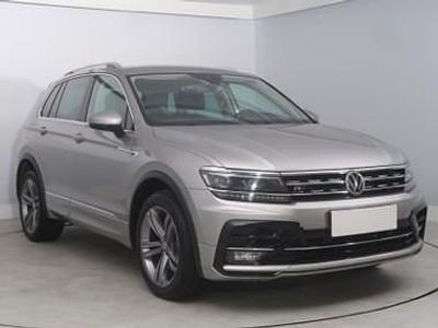 Używany VW Tiguan 180 KM (132 kW) 2018 Beżowy SUV