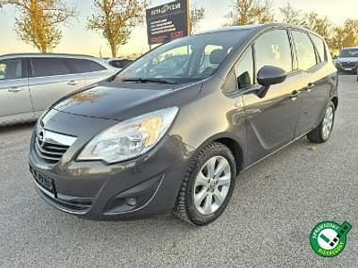 Używany Opel Meriva 120 KM (88 kW) 2014 Szary Minivan