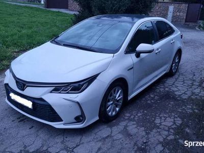 używany Toyota Corolla e21 1.8 hybryda z gazem vat23%