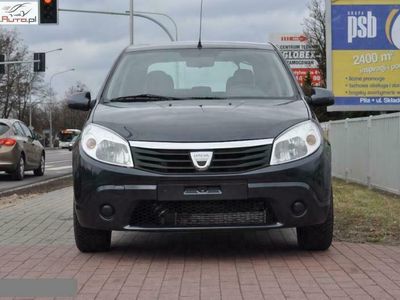 Czarny (metalik) Używany 2011 Dacia Sandero Hatchback | 12 700 zł
