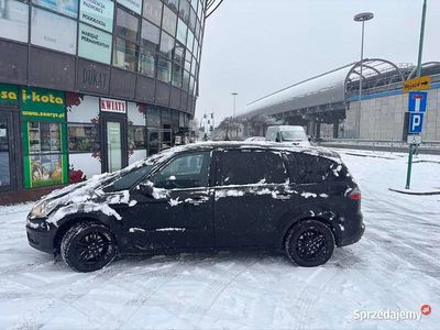 Czarny Używany 2010 Ford S-MAX S Minivan | 18 900 zł