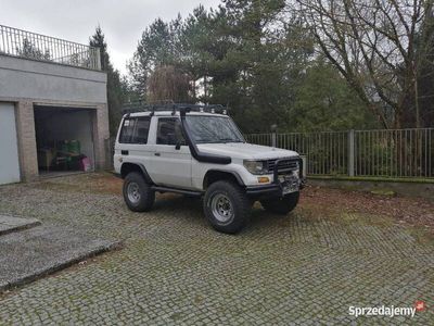 używany Toyota Land Cruiser lj 70