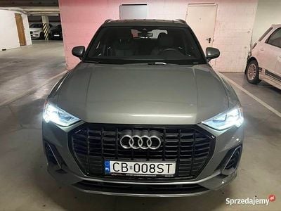 Szary Używany 2019 Audi Q3 S-Line SUV | 118 900 zł