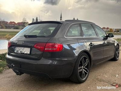 Czarny Używany 2010 Audi A4 S-Line Kombi | 22 900 zł (Dobra cena)