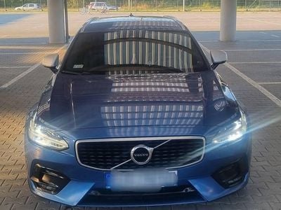 Niebieski Używany 2017 Volvo V90 R-Design Kombi | 89 900 zł (Drogi)