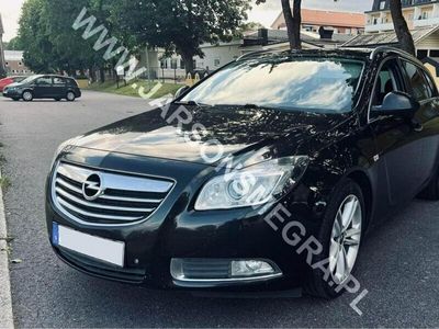 Czarny Używany 2012 Opel Insignia Kombi | 29 100 zł (Dość drogi)