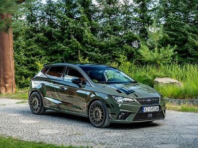 Używany Seat Ibiza 75 KM (55 kW) 2017 Biały (metalik) Hatchback