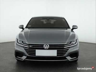 Srebrny Używany 2017 VW Arteon Sedan/Limuzyna | 79 999 zł (Dobra cena)