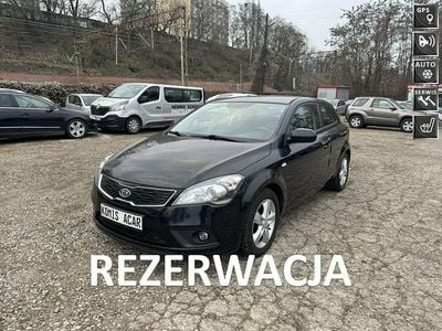 Używany Kia Ceed 2012 Czarny Hatchback