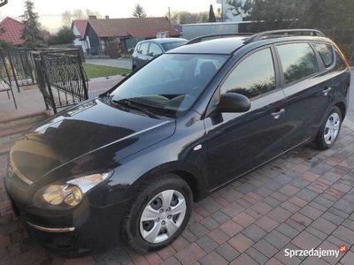 Czarny Używany 2009 Hyundai i30 Kombi | 19 900 zł (Dość drogi)